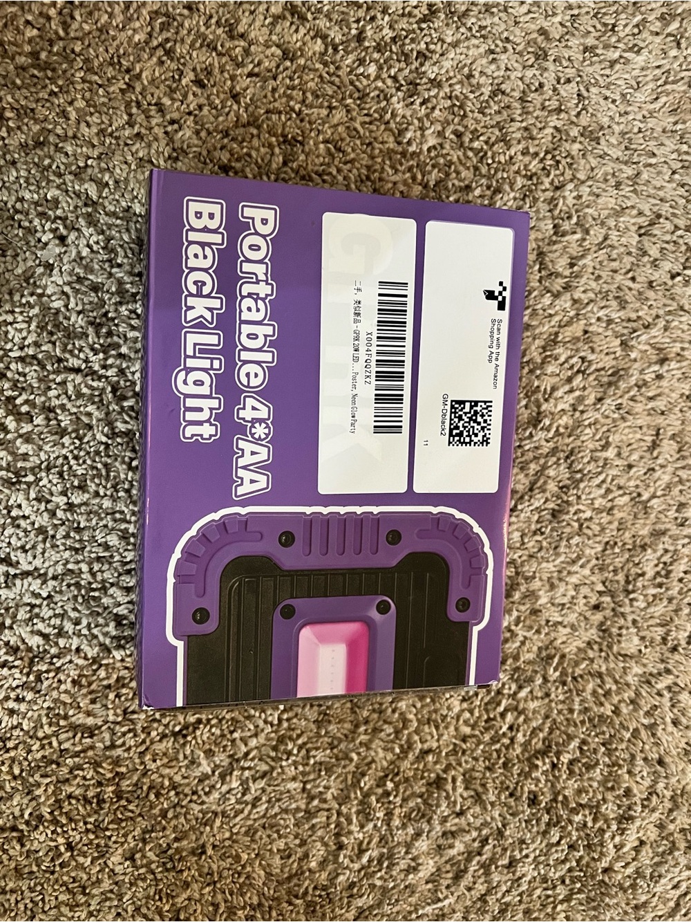 Portable 4xAA Black Light - Purple/Black